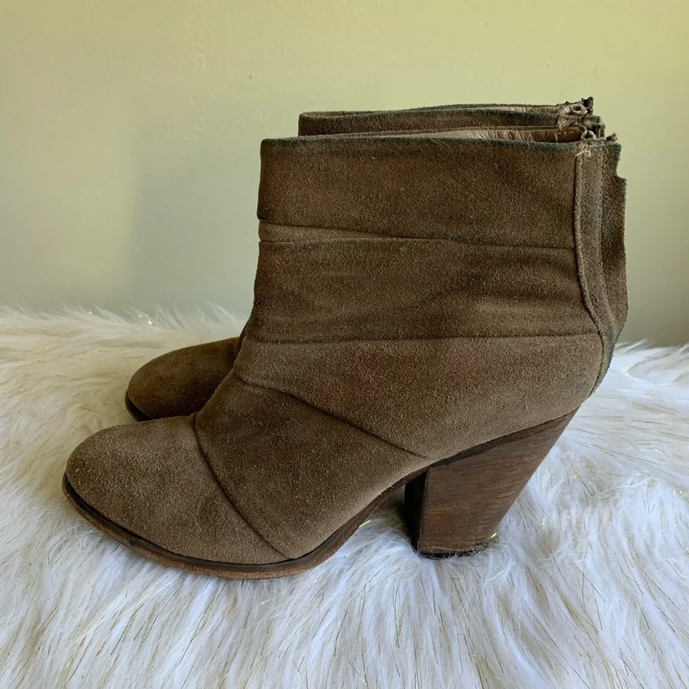 Steve Madden Arrena leather boots size 8M